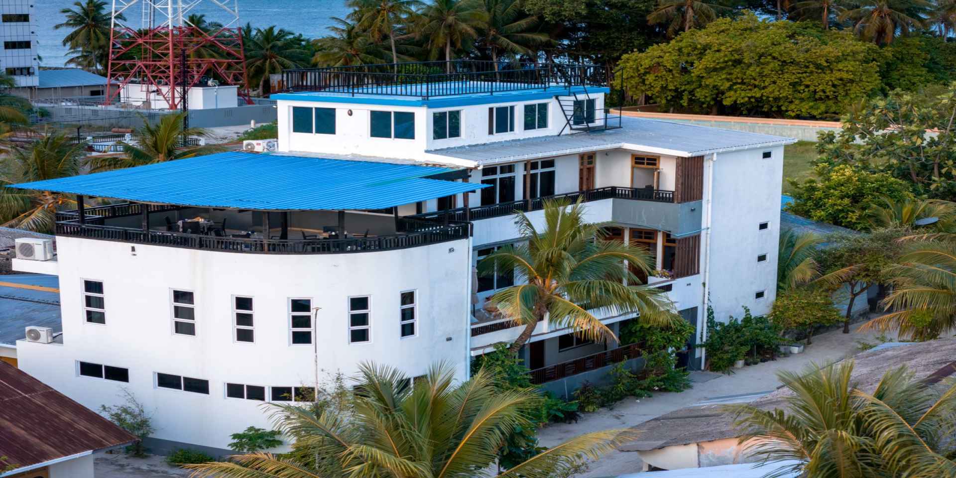 Hanifaru Beach Inn